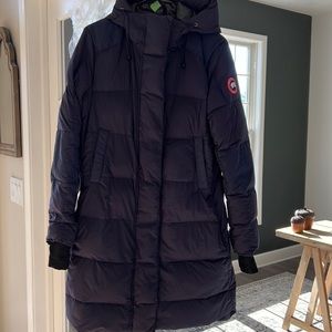 Womens Medium Navy Canada Goose Winter Coat